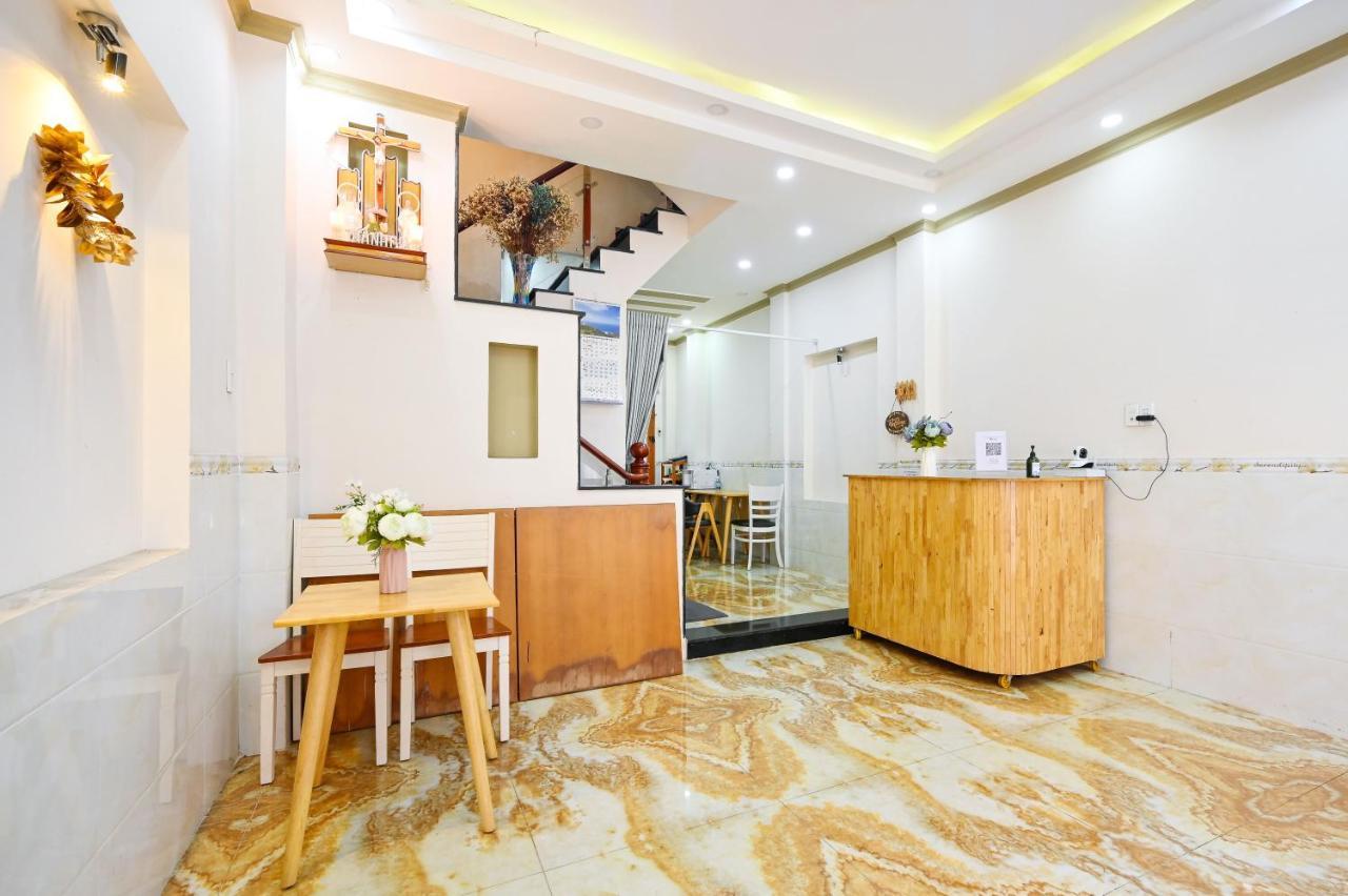 Huyen House Apartamento Cidade de Ho Chi Minh Exterior foto