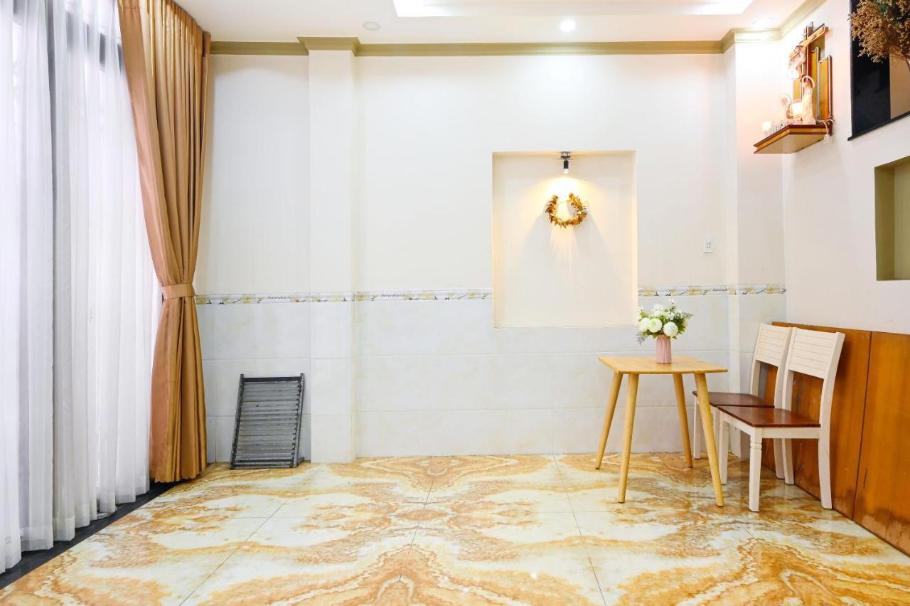 Huyen House Apartamento Cidade de Ho Chi Minh Exterior foto