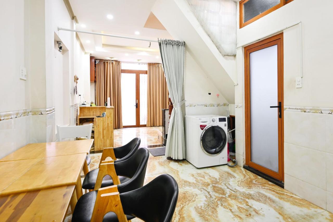 Huyen House Apartamento Cidade de Ho Chi Minh Exterior foto